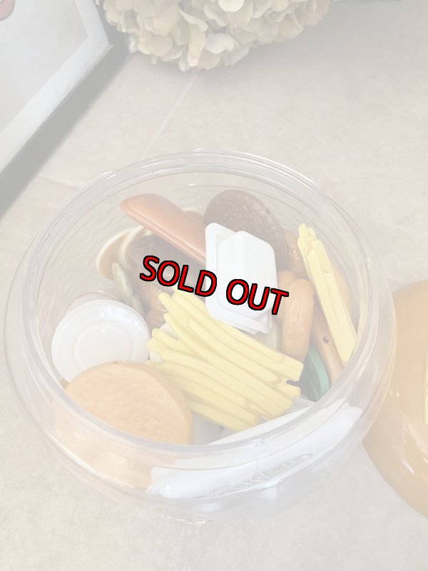 画像4: McDonald’s hamburger style play food set 32Pieces  / マクドナルドのハンバーガー型ケース、プレイフードセット 32ピース　 (4)
