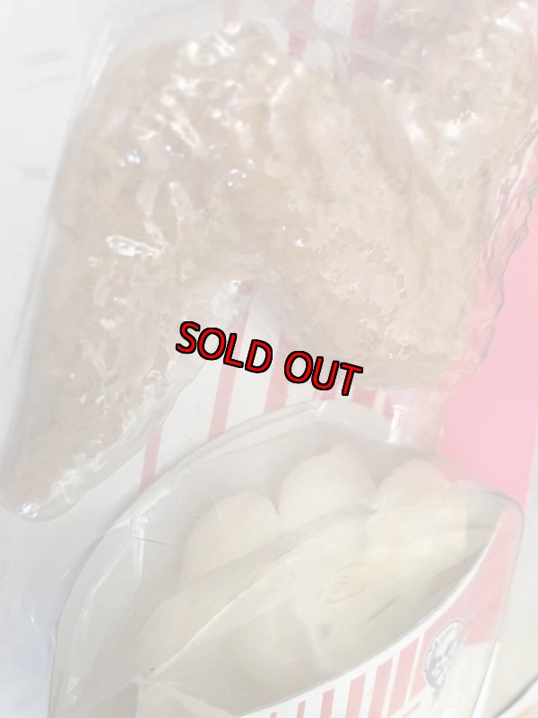 画像10: Kentucky fried chicken Chicken & French fries Play Food meal set (C) / ケンタッキーフライドチキン　チキン＆フライドポテト　ブリスター入りプレイフード　セット (10)