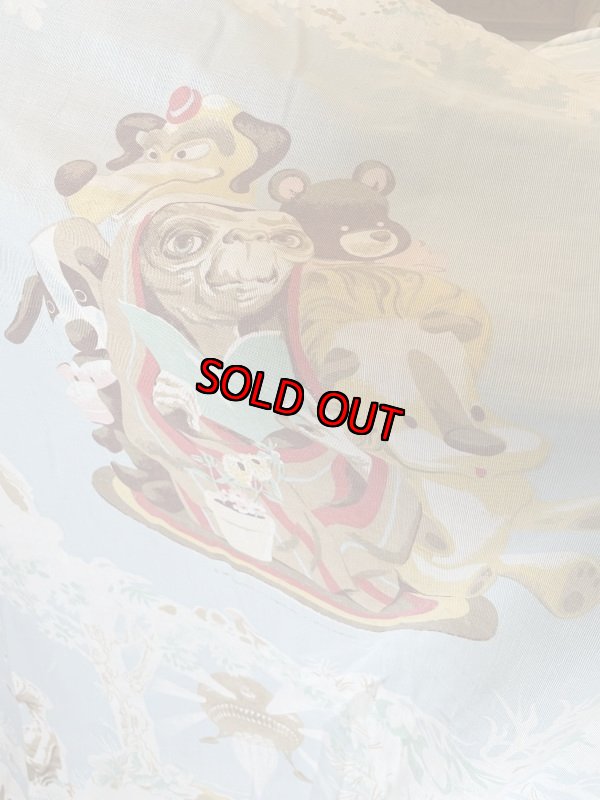 画像2: ET Bed Spread Cover Fabric Sheet/ ET、イーティーのベッドカバー (2)