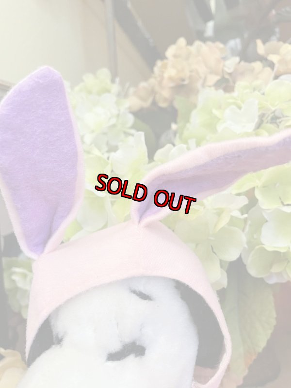 画像2: Snoopy Belle Pink Bunny Ester Plush Stuffed Doll (B) / スヌーピー  ベル、イースターピンクのウサギ　ぬいぐるみ ドール (2)