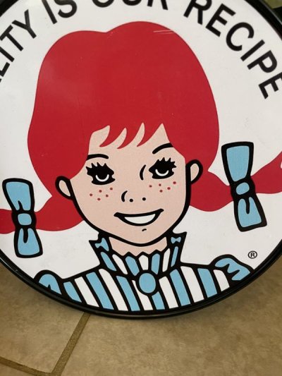 画像1: Wendy’s Small Plastic Sign (B) / ウエンディーズ　小さな看板、サイン、ストアディスプレイ