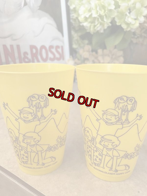 画像13: McDonald’s Yellow Plastic Cup mayor McCheese Set of 4 (C) 1977 / マクドナルドのプラスチック製、メイヤーマックチーズ、イエローコップ、4個セット (13)