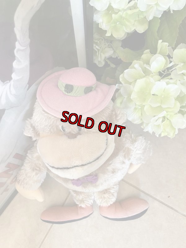 画像2: Hanna Barbera Magilla Gorilla with pink hat Plush Doll 1985 / ハンナバーベラ　マギラ・ゴリラ　ピンクの帽子　大きめゴンちゃんぬいぐるみ (2)