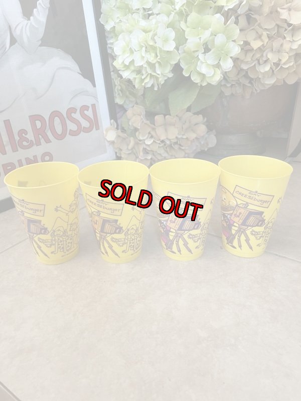 画像4: McDonald’s Yellow Plastic Cup mayor McCheese Set of 4 (C) 1977 / マクドナルドのプラスチック製、メイヤーマックチーズ、イエローコップ、4個セット (4)