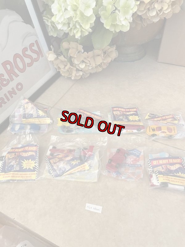 画像5: McDonald’s Hot Wheel Happy Meal set of 8  /  マクドナルドのホットウィール、ハッピーミールトイ　未開封　8個セット (5)