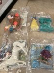 画像2: McDonald’s Complete Snow White Happy Meal set of 8 / マクドナルドのコンプリート　スノーホワイト、白雪姫、ハッピーミールトイ　8個セット (2)