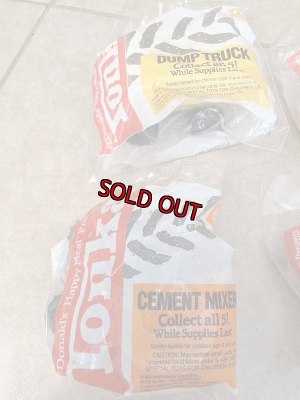 画像2: McDonald’s Tonka meal toy set of 5 (A) / マクドナルドのトンカ　ミールトイ  未開封　5点セット (2)