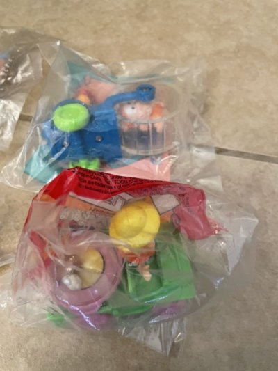 画像3: McDonald’s Looney Tunes meal toy set of 6 (B) / マクドナルドのルーニーチューンズ、ミールトイ  未開封　6点セット