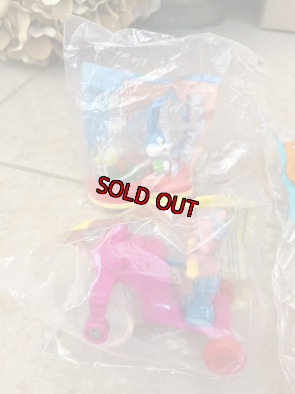画像6: McDonald’s Looney Tunes meal toy set of 6 (B) / マクドナルドのルーニーチューンズ、ミールトイ  未開封　6点セット (6)