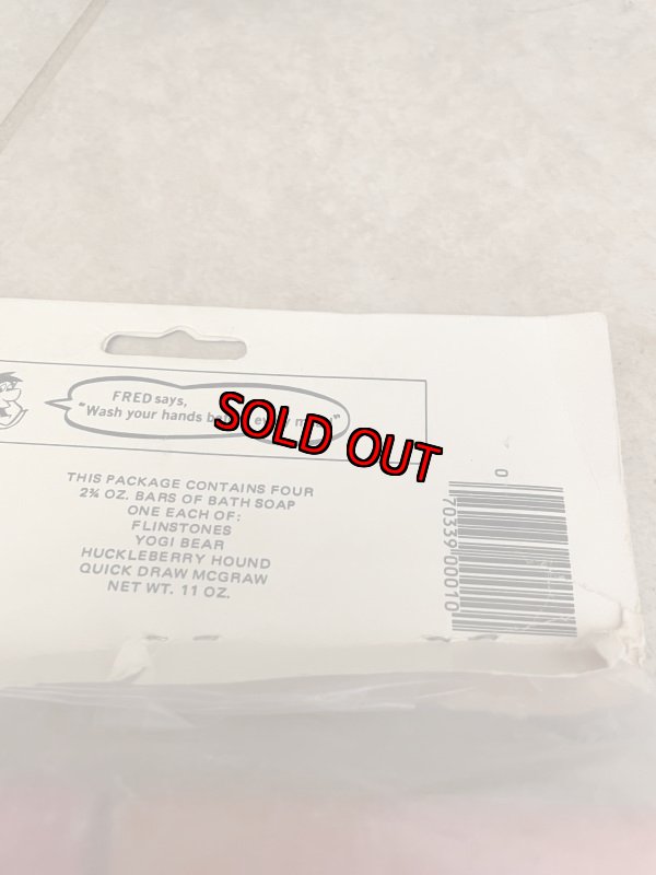 画像7:  Hanna barbera Yogi Huckleberry,Flintstones 1976 soap set of 4 (A) / ハンナバーベラ　ヨギ、ハックル、フリントストーン　袋入りソープ4個セット (7)