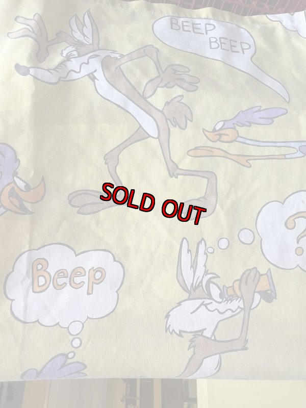 画像3: Looney Tunes Yellow Flat Fabric Sheet / ルーニーチューンズのイエロー、フラットシーツ (3)