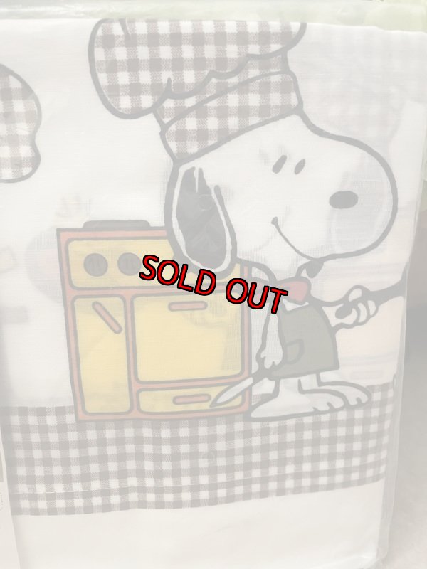 画像2: Snoopy The Chef Curtain Panel (A) / スヌーピー 袋入り窓のカーテン Aタイプ 1枚入り (2)