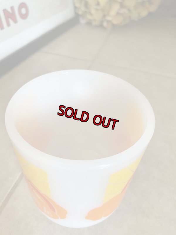 画像6: Carl’s Jr Glasbake milk glass mug / カールスジュニア　グラスベイク　ミルクグラス　マグ (6)