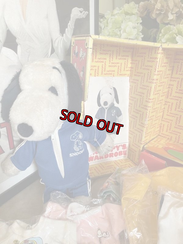 画像2: Snoopy Wardrobe box Clothes & Trunk box set / スヌーピー の洋服セット &  ワードローブ ボックス　トランクセット (2)