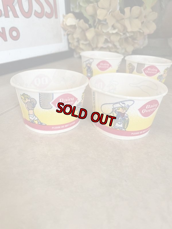 画像4:  Dairy Queen Dennis The Menace Yellow Wax Cup Set Of 6 / ディリークィーン　デニス　ザ　メナス　ワックスペーパー　カップ　6個セット (4)