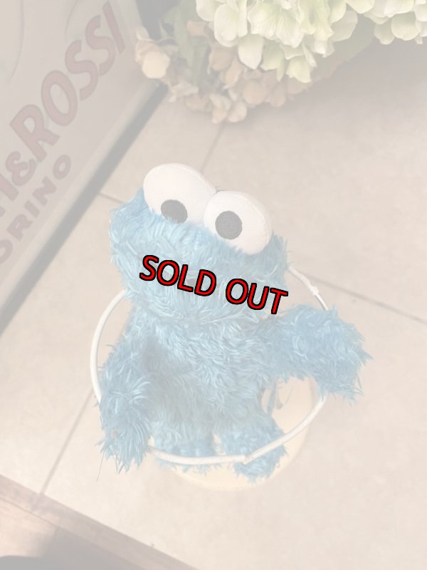 画像2: Sesame Street Cookie Monster Plush Doll (A)  / セサミストリート クッキーモンスター ぬいぐるみ (2)
