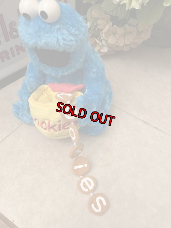 画像3: Sesame Street Cookie Monster Plush Doll with cookie jar & cookies  (B) 2002/ セサミストリート クッキーモンスター クッキージャー ぬいぐるみ (3)