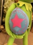 画像2: Kermit The Muppets Doll with Easter egg / カーミット、マペット　イースターエッグドール (2)