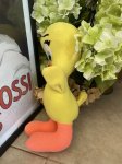 画像2:  Looney Tunes Tweety Plush Doll (A) /  ルーニーテューンズ   トゥイーティー ぬいぐるみ　 (2)