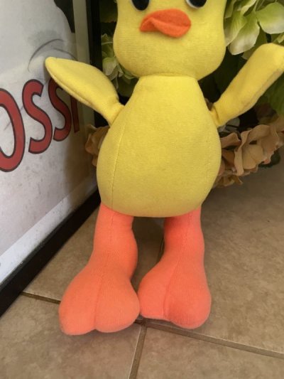 画像2:  Looney Tunes Tweety Plush Doll (A) /  ルーニーテューンズ   トゥイーティー ぬいぐるみ　