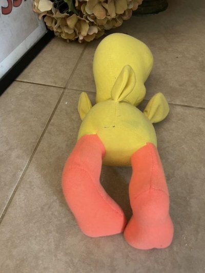 画像3:  Looney Tunes Tweety Plush Doll (A) /  ルーニーテューンズ   トゥイーティー ぬいぐるみ　