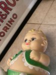 画像10: Green cloth Baby UNEEDA Vinyl Squeak Doll 1968 /  グリーンの洋服のベイビー、ソフビ、ラバードール　 (10)