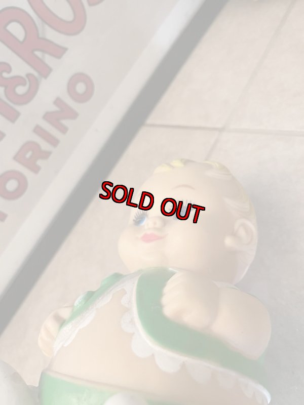 画像10: Green cloth Baby UNEEDA Vinyl Squeak Doll 1968 /  グリーンの洋服のベイビー、ソフビ、ラバードール　 (10)