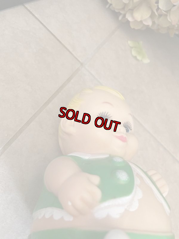 画像9: Green cloth Baby UNEEDA Vinyl Squeak Doll 1968 /  グリーンの洋服のベイビー、ソフビ、ラバードール　 (9)