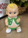 画像1: Green cloth Baby UNEEDA Vinyl Squeak Doll 1968 /  グリーンの洋服のベイビー、ソフビ、ラバードール　 (1)