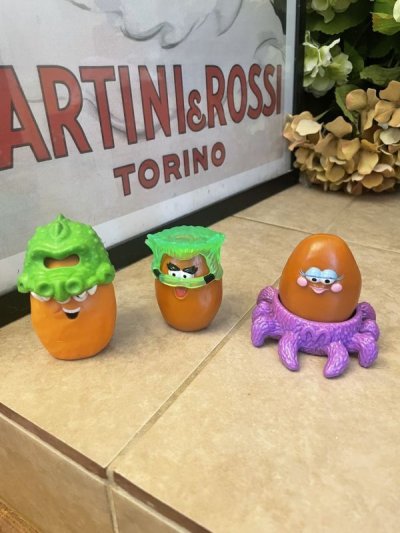 画像1: McDonald’s McNugget meal toy Etc set of 10 / マクドナルド、マックナゲットとその他　ミールトイ　10点セット