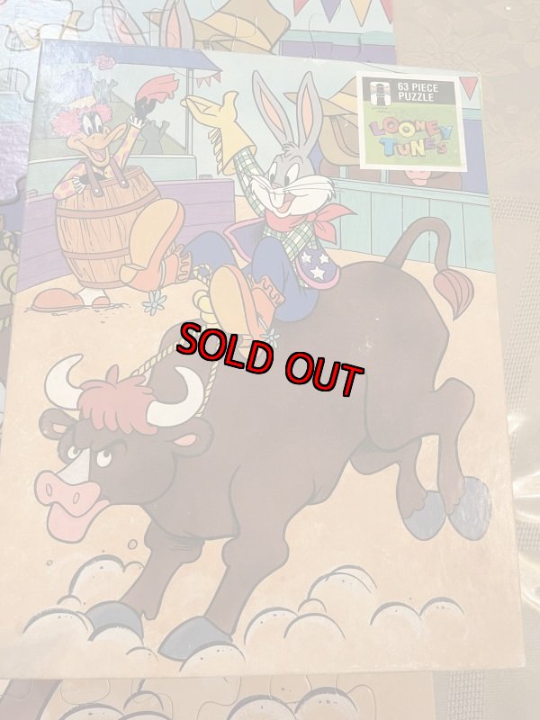 画像2: Warner Bros, Looney Tunes Box Puzzle 63 piece 1990 / ワーナーブラザーズ ルーニーチューンズ　63ピース　箱入りパズル　 (2)