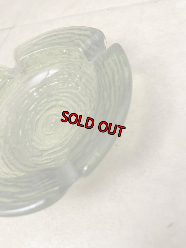 画像4: Avocado Green Anchor Hocking  Glass Ashtray (S)  / アンカーホッキング　アボカドグリーン　アシュトレイ　灰皿 (4)