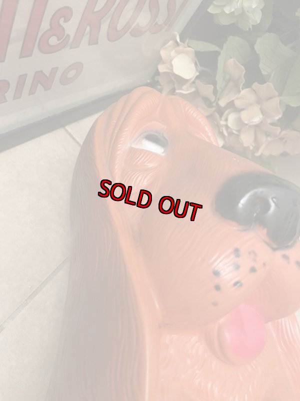 画像9: Orange Sad Eye Basset Hound Dog plastic coin bank 1971 / オレンジ、サッドアイ　ドッグ　プラスチック製　貯金箱 (9)