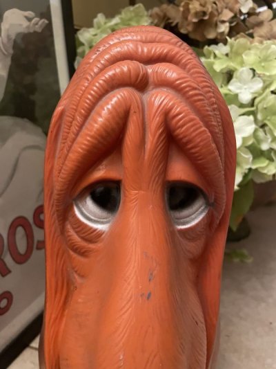 画像1: Orange Sad Eye Basset Hound Dog plastic coin bank 1971 / オレンジ、サッドアイ　ドッグ　プラスチック製　貯金箱