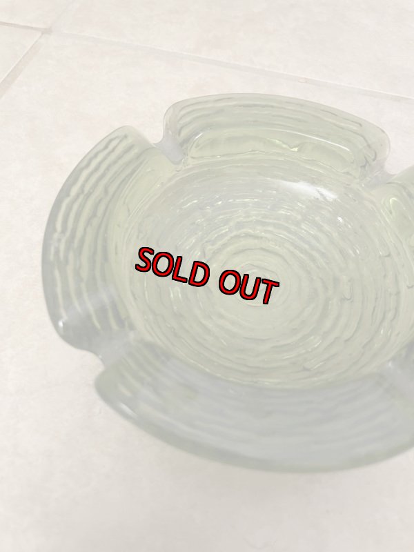 画像3: Avocado Green Anchor Hocking  Glass Ashtray (S)  / アンカーホッキング　アボカドグリーン　アシュトレイ　灰皿 (3)
