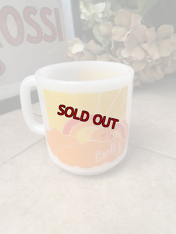 画像1: Carl’s Jr Glasbake milk glass  Mug /   カールスジュニア　グラスベイク　ミルクグラス　マグ   (1)