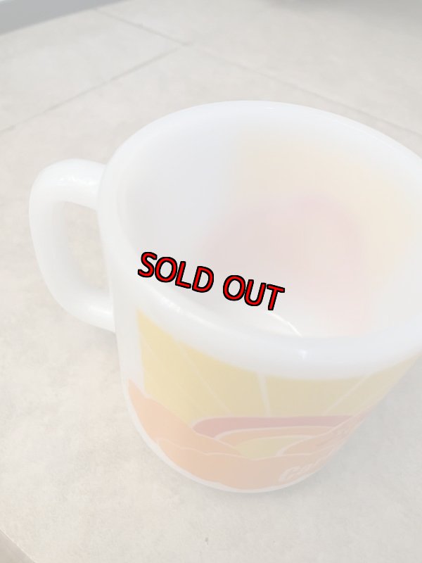画像4: Carl’s Jr Glasbake milk glass  Mug /   カールスジュニア　グラスベイク　ミルクグラス　マグ   (4)