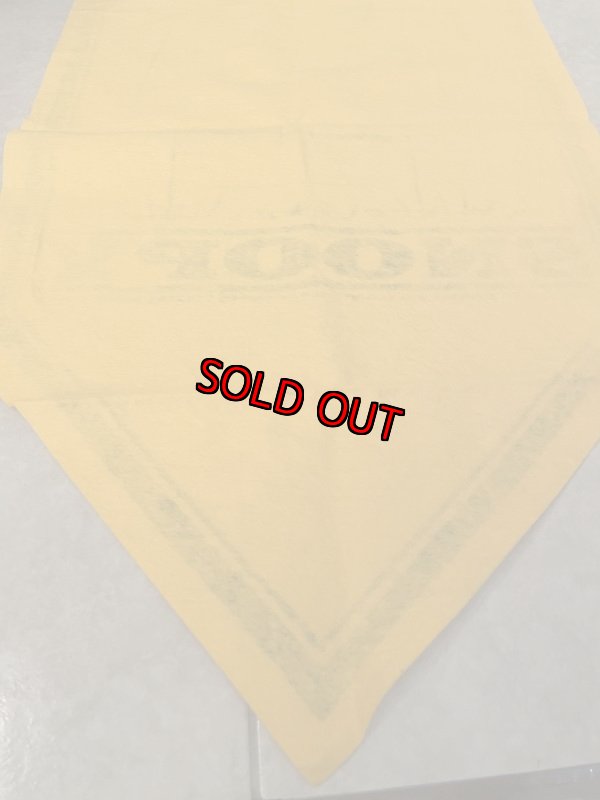 画像12: Peanuts Snoopy Yellow Felt Banner Allergic Morning / ピーナッツ スヌーピー 黄色 フェルト バナー アレルギーモーニング (12)