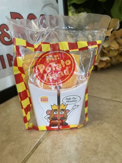 画像2: Burger Mr&Mrs Potato Head Meal Toy set of 3 (A) / バーガーキング　ミスター&ミセス　ポテトヘッド　ミールトイ　3点セット
