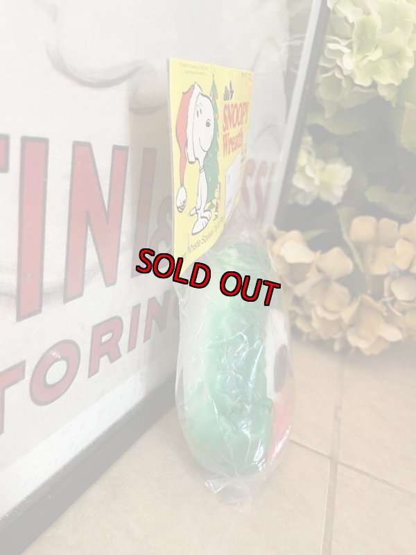 画像9: Peanuts Snoopy Christmas Wreath Vinyl Squeak Doll with bag / ピーナッツ スヌーピー 袋入りクリスマスリース ソフビドール (9)