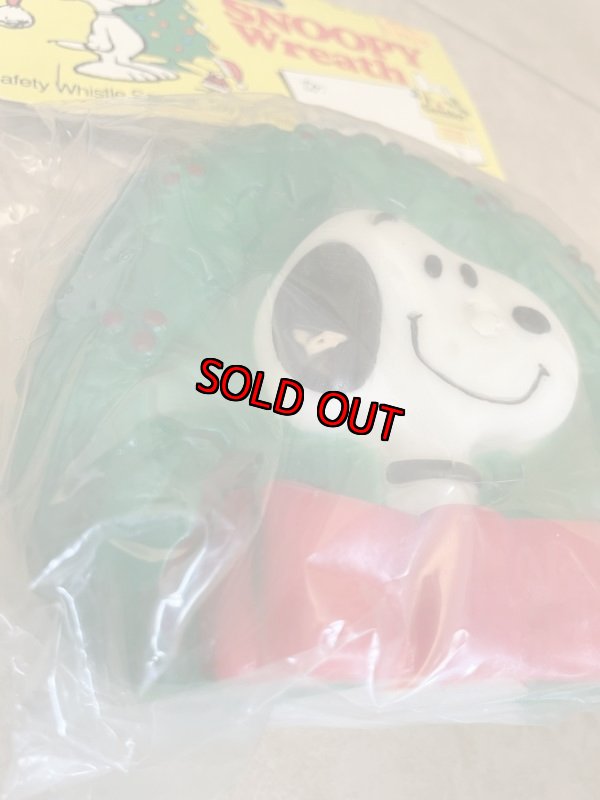 画像11: Peanuts Snoopy Christmas Wreath Vinyl Squeak Doll with bag / ピーナッツ スヌーピー 袋入りクリスマスリース ソフビドール (11)