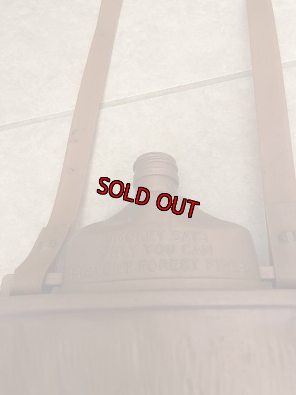 画像10: Smokey Bear plastic brown drink canteen   / スモーキーベア　プラスチック製　茶色の水筒 (10)