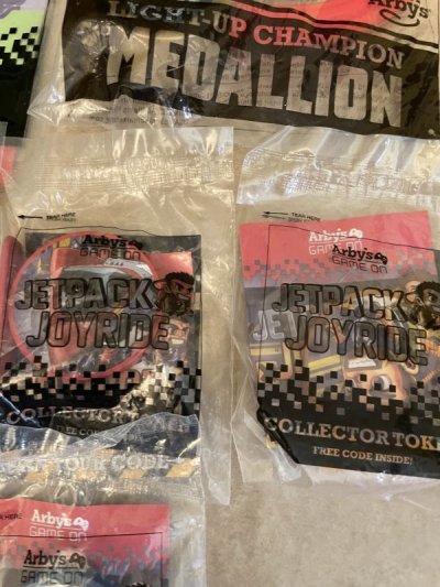 画像2: Arby’s meal toy set of 9 (A) / アービーズ　ミールトイ　袋入り　9セット