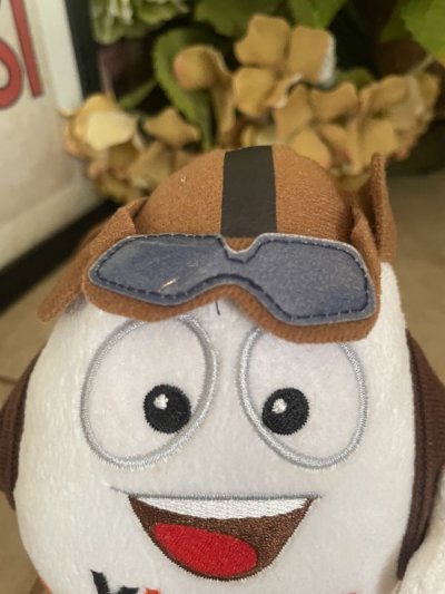 画像1: Kinder chocolate plush doll with backpack 2004 /   キンダー　チョコレート　ぬいぐるみ