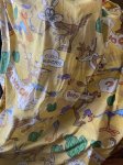 画像1: Looney Tunes Road Runner Yellow Box Fabric Sheet / ルーニーチューンズ、ロードランナーのイエロー、ボックスシーツ (1)
