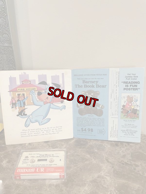 画像4: Yogi & Huckleberry hound short Story Book 2 set & cassette/ ヨギベア、ハックルベリーハウンド 　絵本2冊　カセット付き (4)