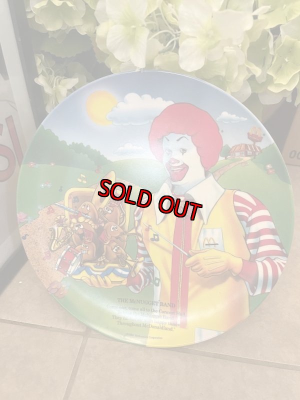画像1: McDonald’s The McNuggets Band Plastic Plate 1989 / マクドナルドのプラスチック製、マックナゲット　バンド　プレート (1)