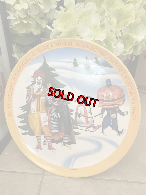 画像1: McDonald’s Plastic Plate summer &winter set of 2 (A) / マクドナルドのプラスチック製、プレート2枚セット、夏&冬 (1)