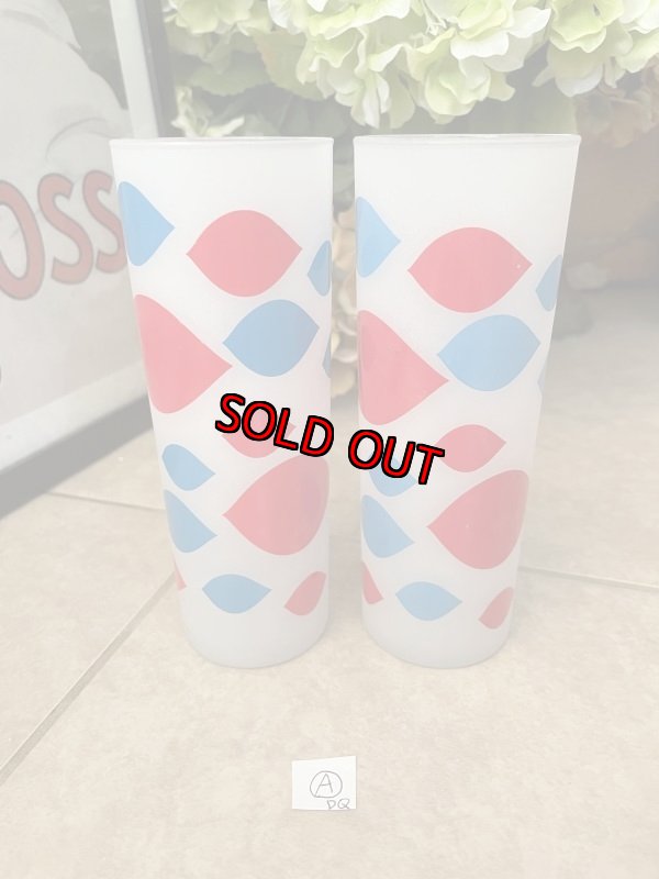 画像1:  Dairy Queen frosted glasses set of 2 (A) / ディリークィーン　半透明グラス　2個セット (1)