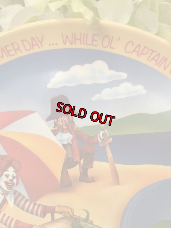 画像6: McDonald’s Plastic Plate summer &winter set of 2 (A) / マクドナルドのプラスチック製、プレート2枚セット、夏&冬 (6)